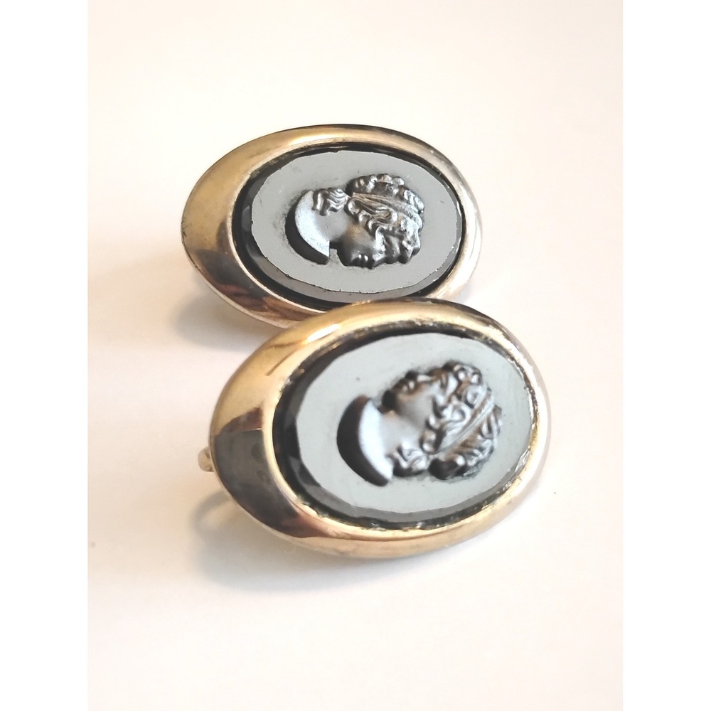 ★VINTAGE  SILVER HEMATITE WARRIOR CLIP ON EARRINGS Whimsygoth Grunge